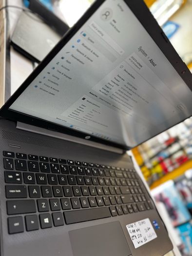 Fujistu Life Book Laptop