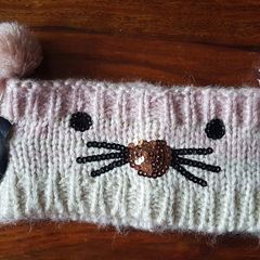 Cute hadband headwrap ear wormer accessories knit turban pom-pom eye nose and whisker detail brand new beige pink girl one size