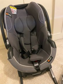 Besafe infant car seat plus isofix base