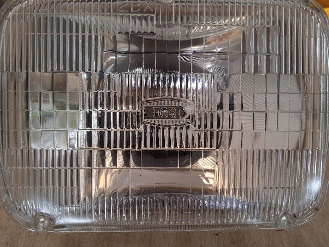 Nissan Vanette left sealed beam