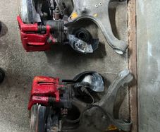 Audi A6 C7 rear brake and wishbone assemblies