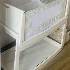 Snuzpod 4 bedside crib