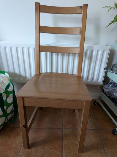 Kitchen Table & Chairs