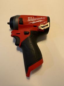 Milwaukee M12 impactor