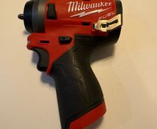 Milwaukee M12 impactor