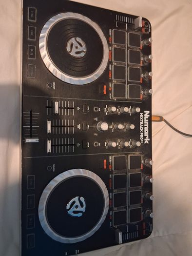 Numark Mixtrack Pro II DJ Controller