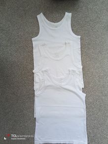 3x boy's t-shirt/vest age 7/8