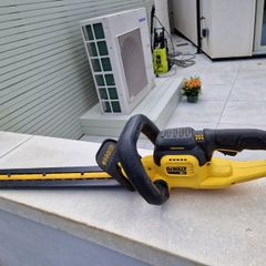 Dewalt cordless hedge trimer