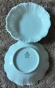 two small delphine China dishes