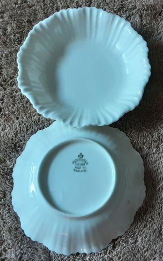 two small delphine China dishes