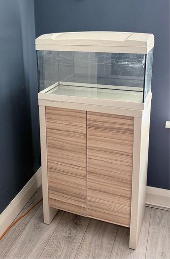 Fish Tank with cabinet - Complete Set with Extras