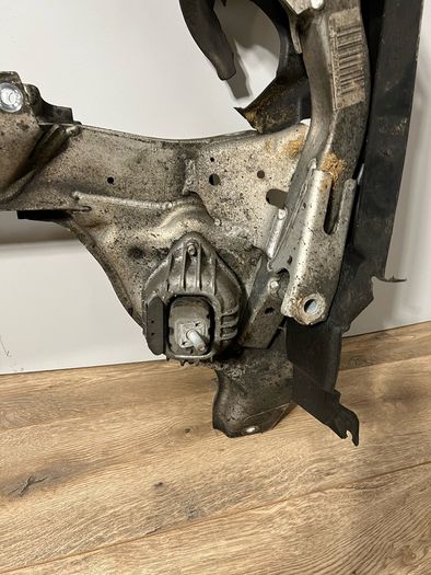Bmw 3 Series E92 E93 Front Subframe Engine Carrier Axle