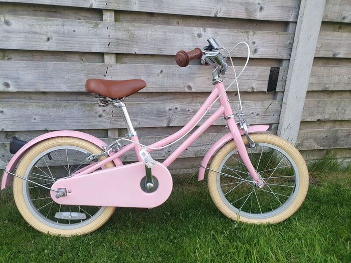 Bobbin Girls' Bicycle