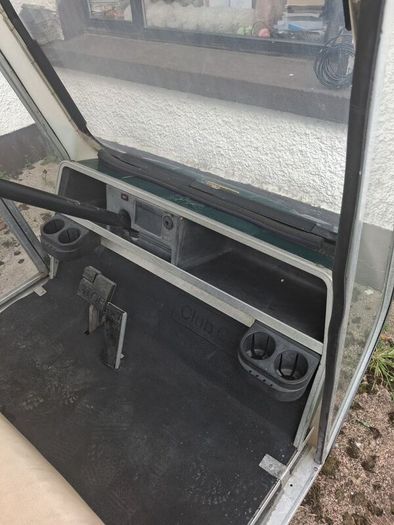 Golf Buggy with waterproof fixed cover