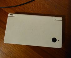 White Nintendo Ds + Games