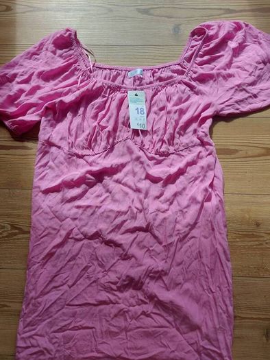 Pink dress