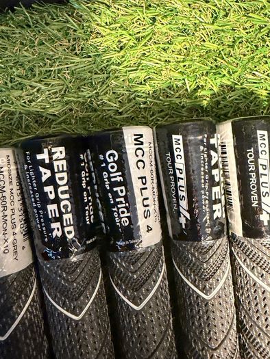 13x Golf pride grips - MCC midsize +4