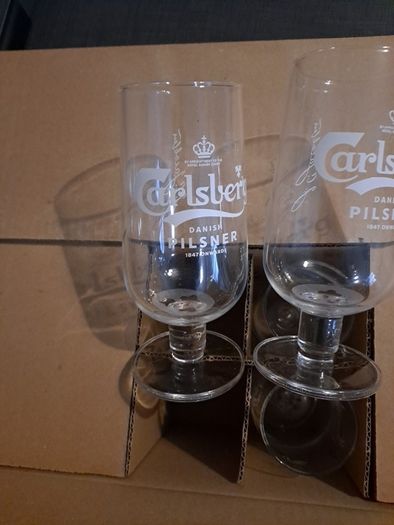 Pint glasses