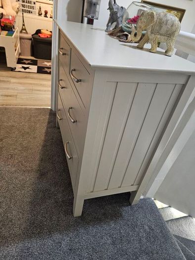 bedroom furniture