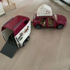 schleich horsebox