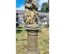 Romeo and Juliet Statue with Pedestal EG022