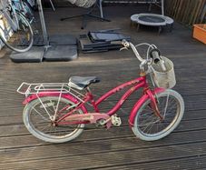 Girls 16 inch bike