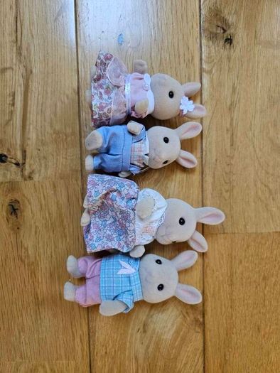 Sylvanian Families sets