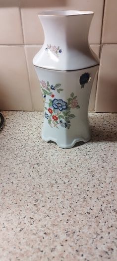 Royal Tara Vase