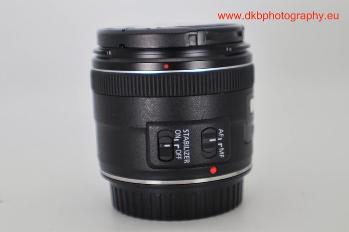 Canon Ef 28mm F2.8 Is Usm Lens #091