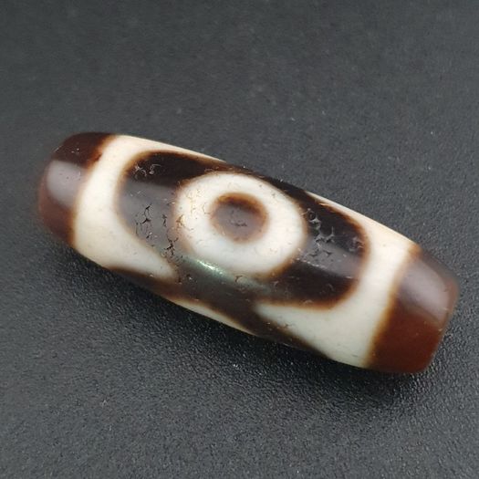 Antique 2 Eyes Himalayan Tibetan Agate Dzi Bead Amulet 29.6mm