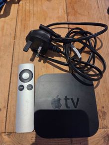 Apple TV A1427 and Remote
