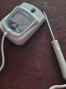 Data Temperature Logger