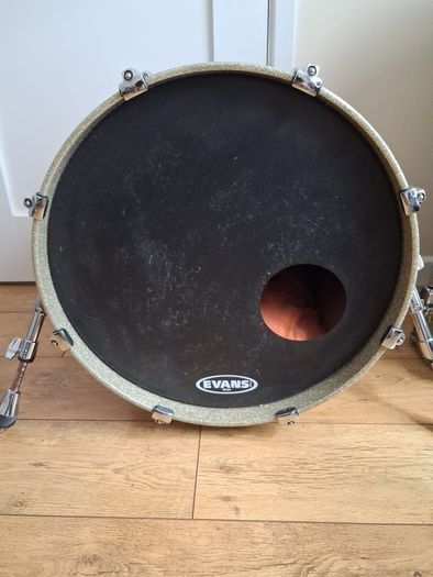 Pearl Masters premium birch.