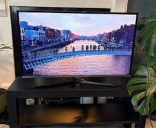 samsung tv full HD LED + tv rack