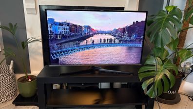 samsung tv full HD LED + tv rack