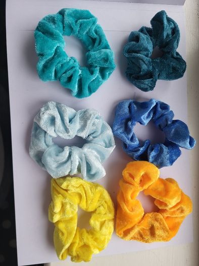 Velvet hair scrunchies, hair scrunchie, NEW