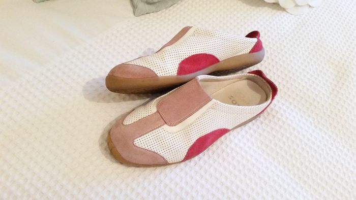 Clarks Backless Runners/Trainers - Size 4