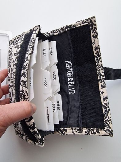 Punch needle embroidery set