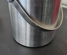 Insulated stainless ice bucket with handle