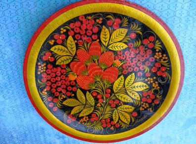 Russian plate, Folk art, Khokhloma