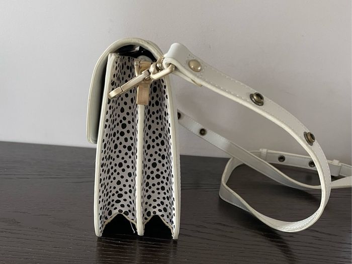 Hispanitas heels and handbag