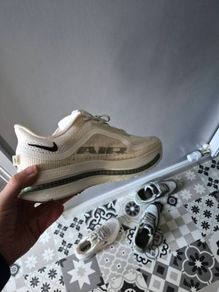 Nike Pegasus Premium