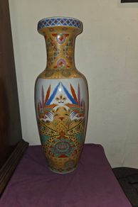 Large Antique Hand Painted Chinese Vase