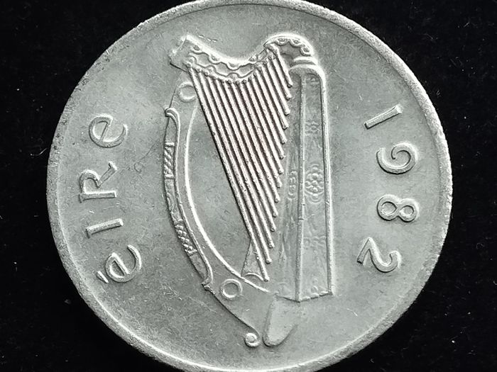 Ireland - 1982 - 5 Pence  - Bull - High Grade - KM.22 - [2024]