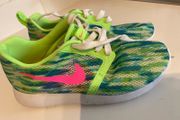 Green nike trainers size 4 EU36.5