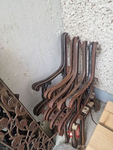 Cast iron Garden bench ends + backs