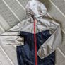 Hiking jacket Decathlon Image 2