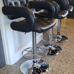 Set of 3 black leather effect bar stools
