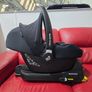 Maxi-Cosi CabrioFix i-Size Car Seat + ISOFIX Base Image 3
