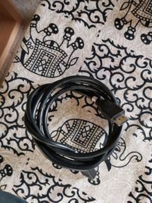 HDMI Male to HDMI male Length: 5ft (151cm)